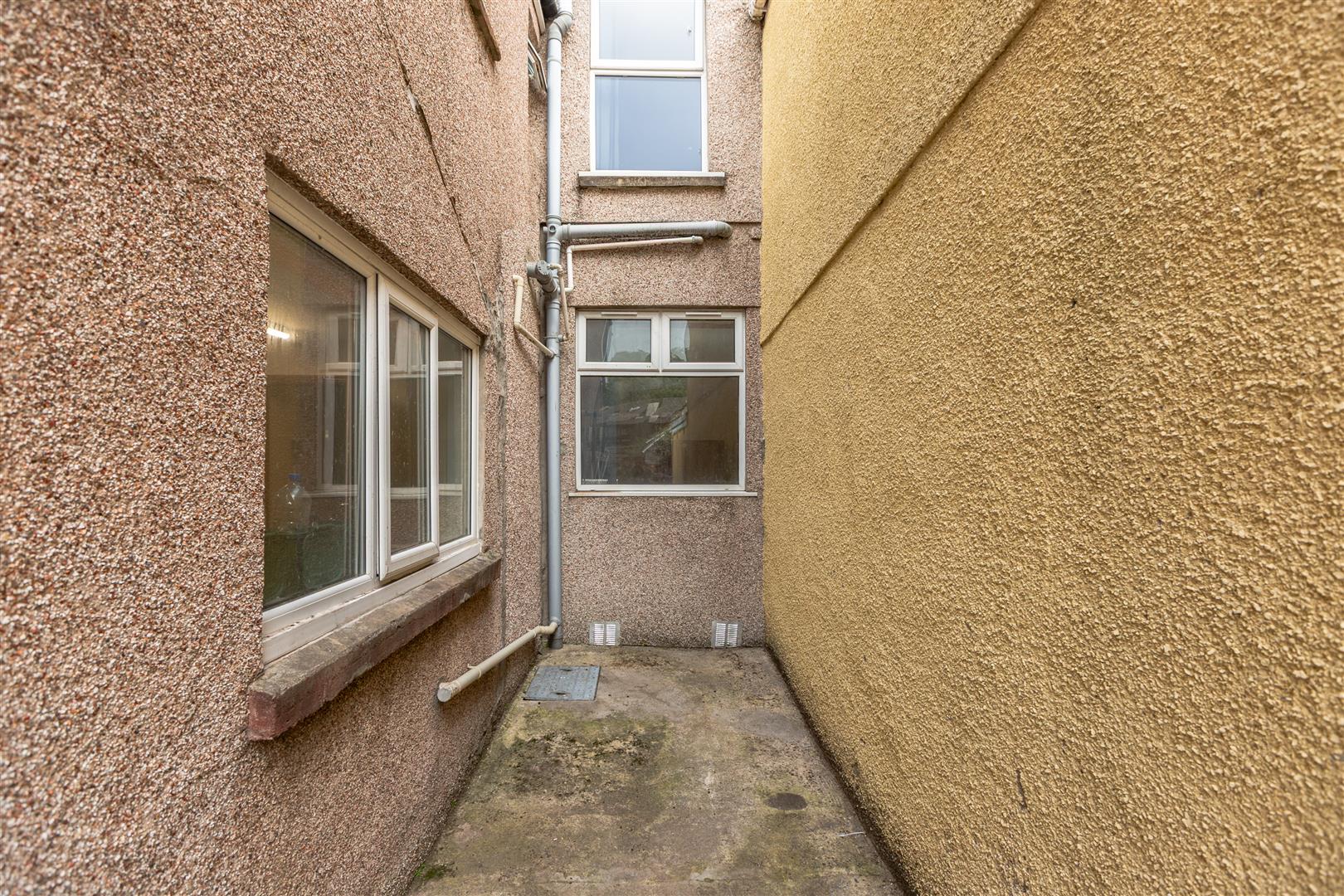Gwydr Crescent, Uplands, Swansea, SA2 0AB